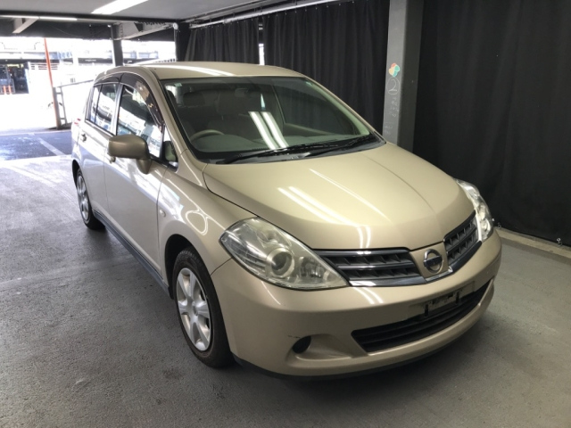 NISSAN TIIDA 2008