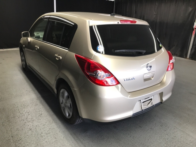 NISSAN TIIDA 2008