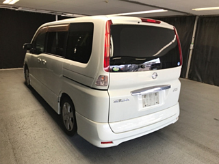 NISSAN SERENA 2009