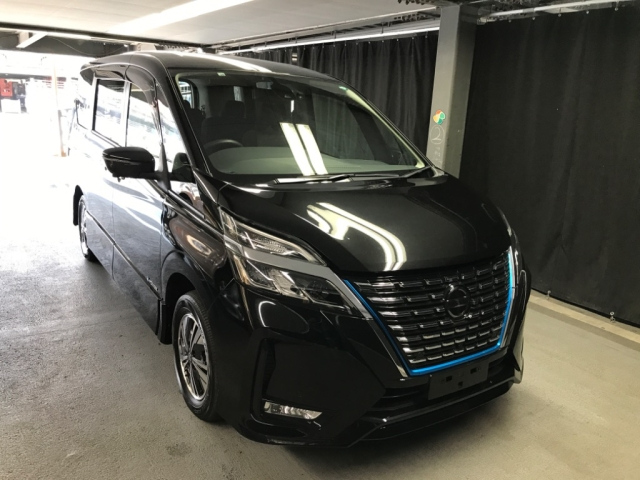 NISSAN SERENA 2022