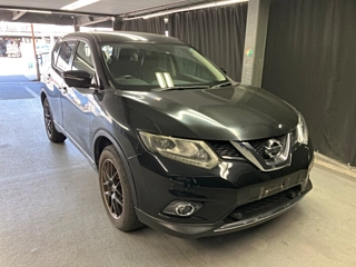 NISSAN X-TRAIL 2015