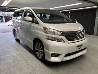 TOYOTA VELLFIRE 2009