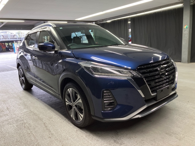 NISSAN KIX 2021