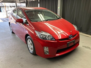 TOYOTA PRIUS 2011