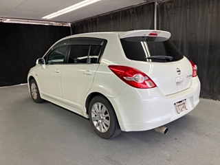 NISSAN TIIDA 2008