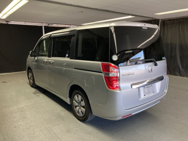 HONDA STEP WAGON 2012
