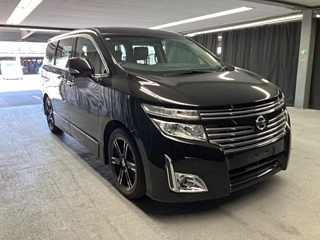 NISSAN ELGRAND 2010
