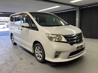 NISSAN SERENA 2011