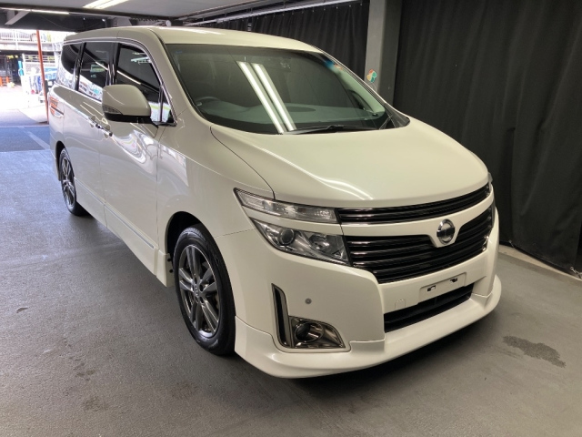 NISSAN ELGRAND 2013