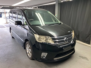 NISSAN SERENA 2013