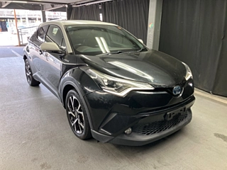 TOYOTA C-HR 2017