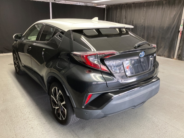 TOYOTA C-HR 2017
