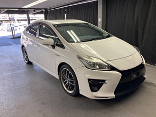 TOYOTA PRIUS 2012