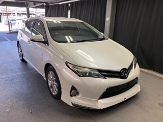 TOYOTA AURIS 2014