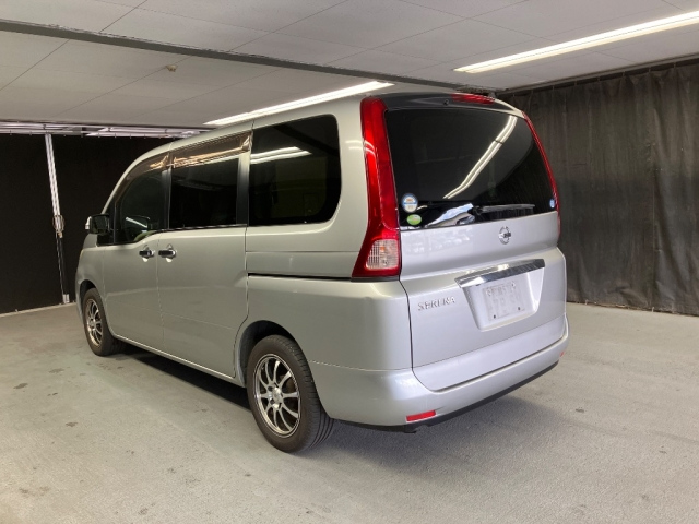 NISSAN SERENA 2008
