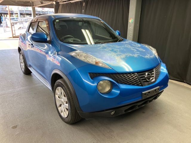 NISSAN JUKE 2011
