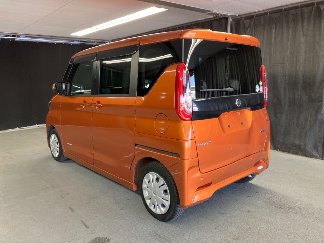 NISSAN ROOX 2020