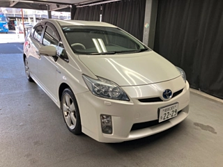 TOYOTA PRIUS 2010