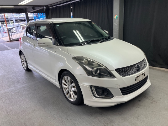 SUZUKI SWIFT 2016