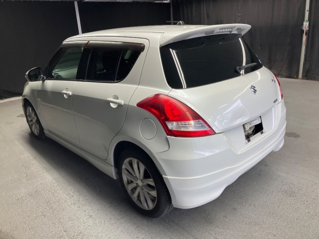 SUZUKI SWIFT 2016