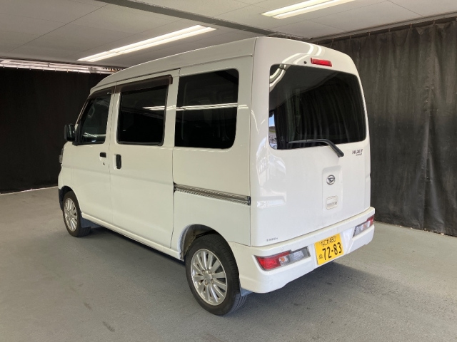 DAIHATSU HIJET VAN 2021