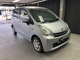 DAIHATSU MOVE 2011