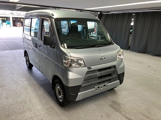 DAIHATSU HIJET VAN 2019