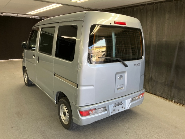 DAIHATSU HIJET VAN 2019