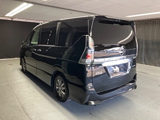 NISSAN SERENA 2019