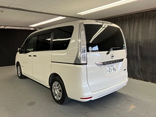 NISSAN SERENA 2014
