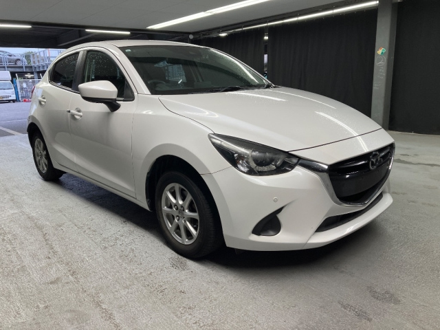 MAZDA DEMIO 2019