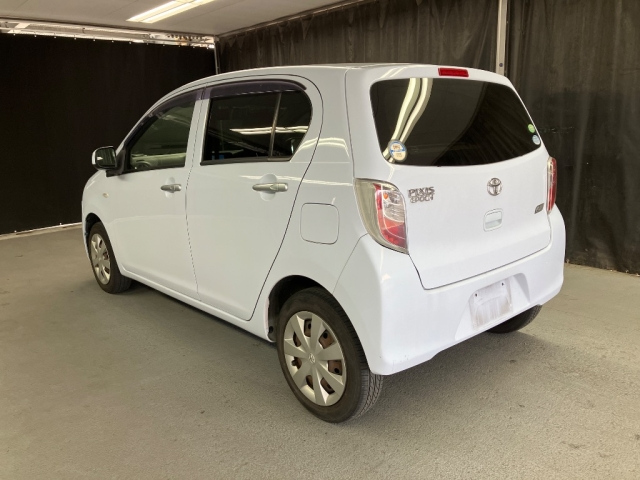TOYOTA PIXIS EPOCH 2013