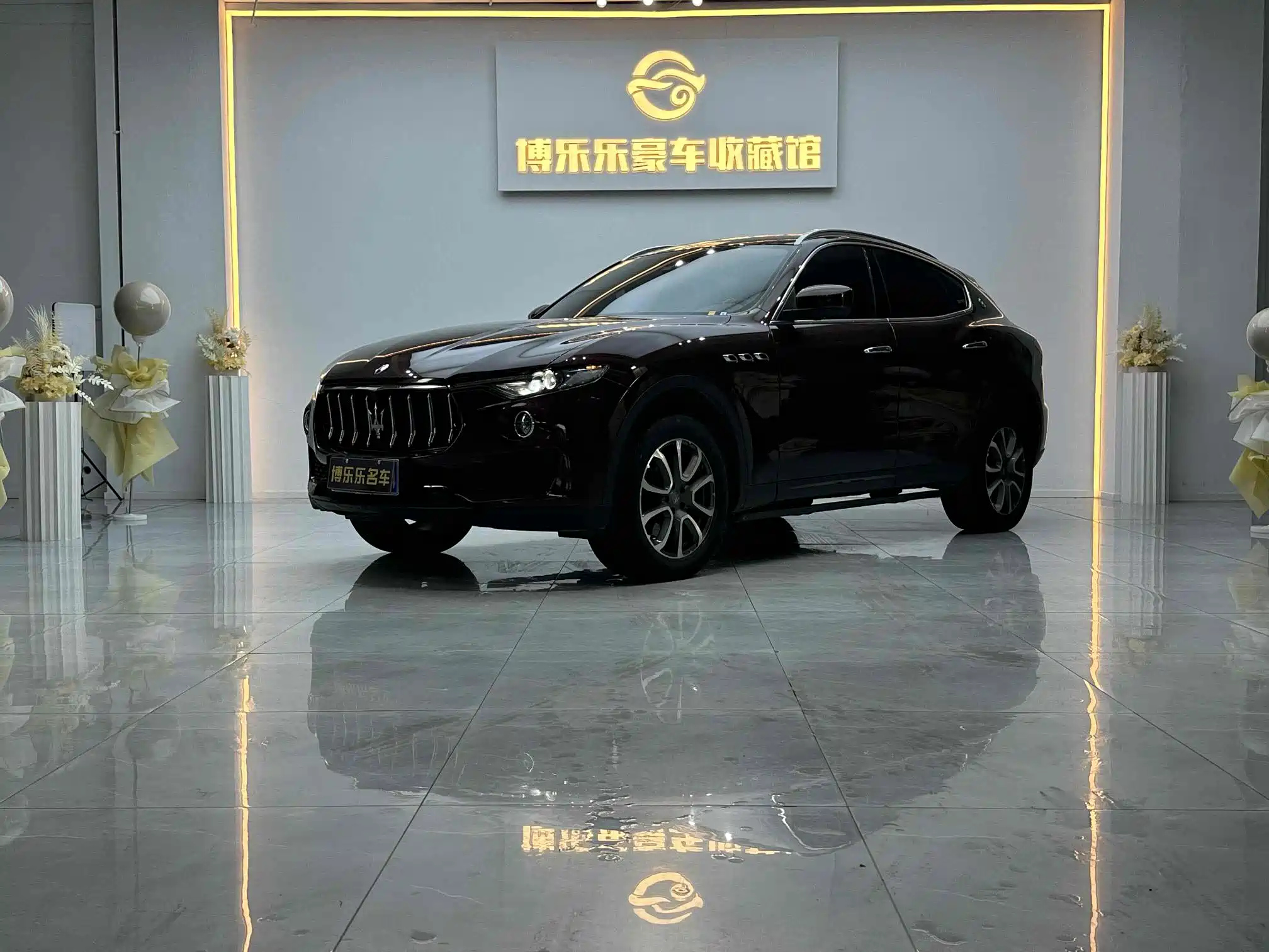 MASERATI LEVANTE 2016