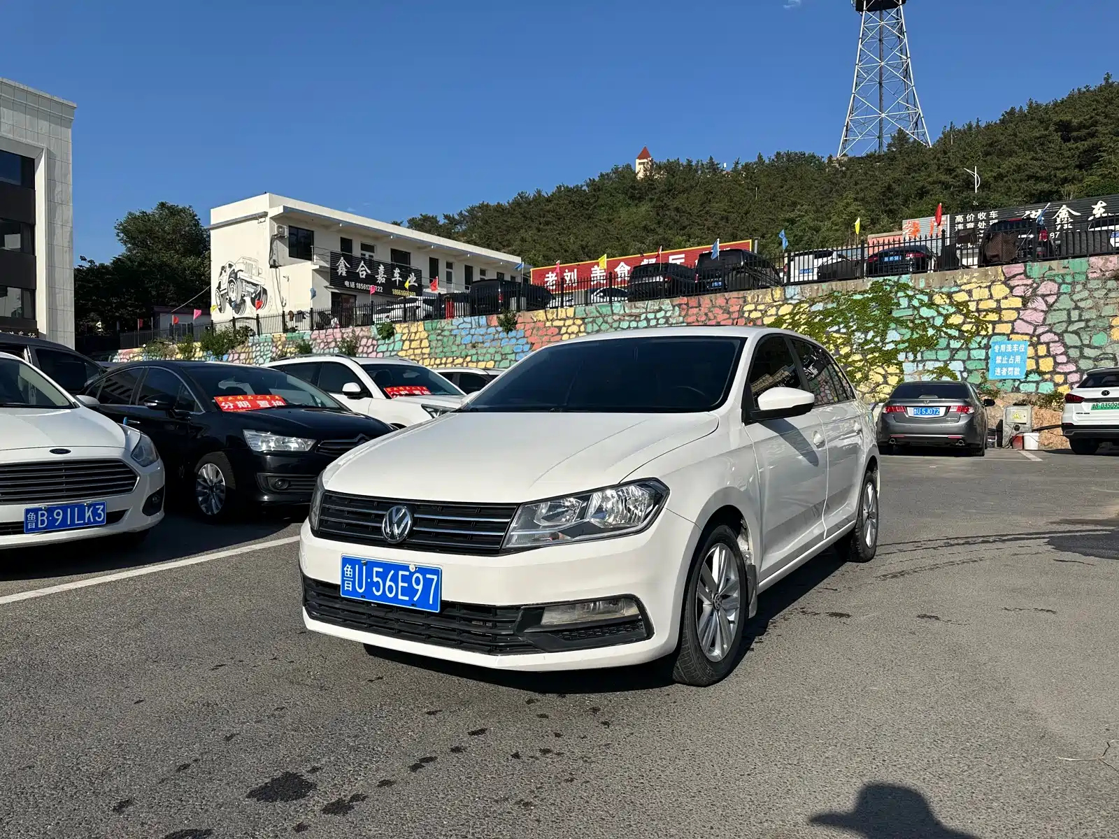 VOLKSWAGEN SANTANA