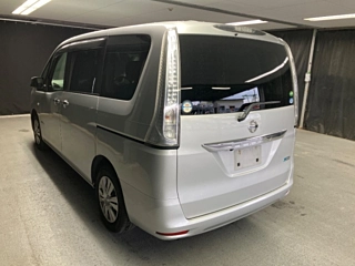 NISSAN SERENA 2013