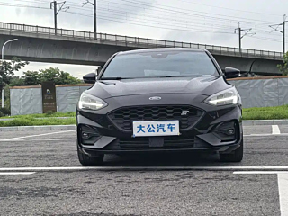 FORD FOCUS  2020