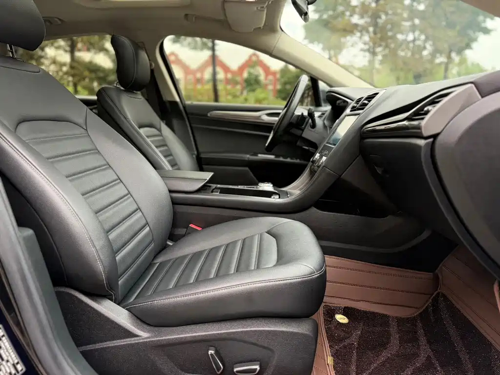 FORD MONDEO 2018