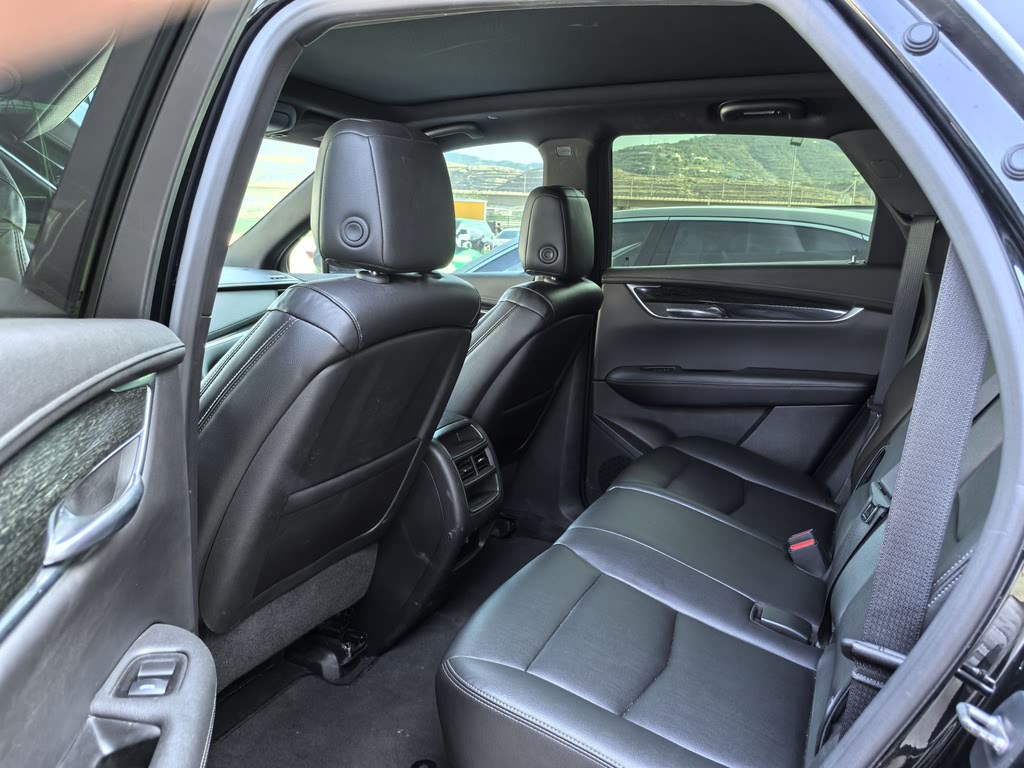 CADILLAC XT5 2021