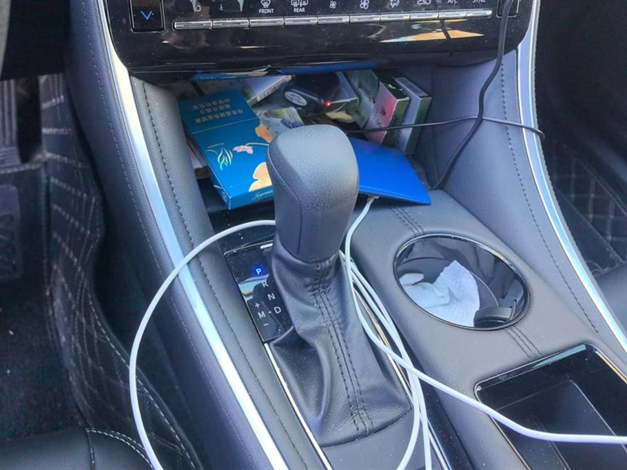 TOYOTA AVALON 2022