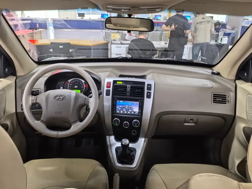 HYUNDAI TUCSON 2009