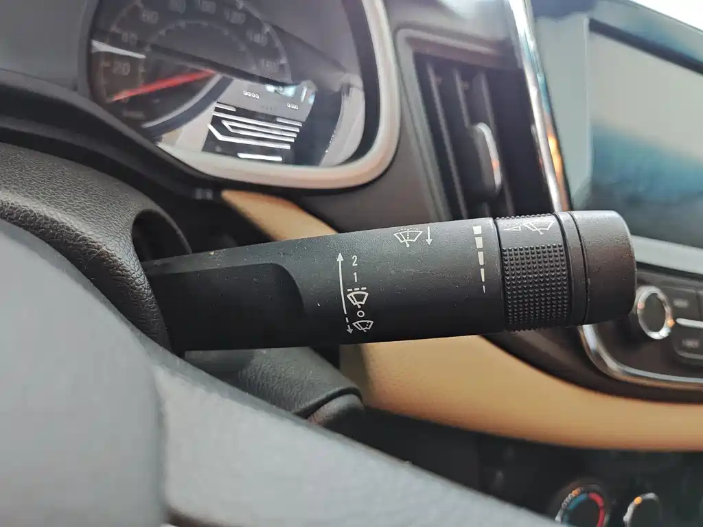 CHEVROLET CRUZE 2020