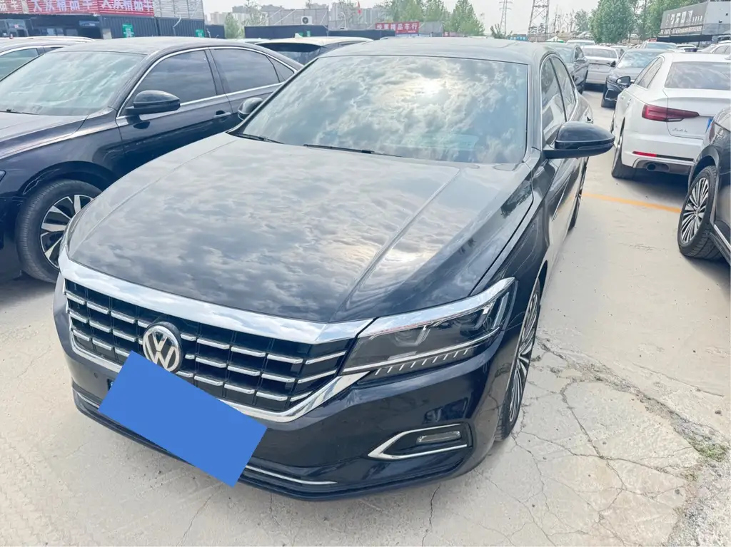 VOLKSWAGEN PASSAT 2019