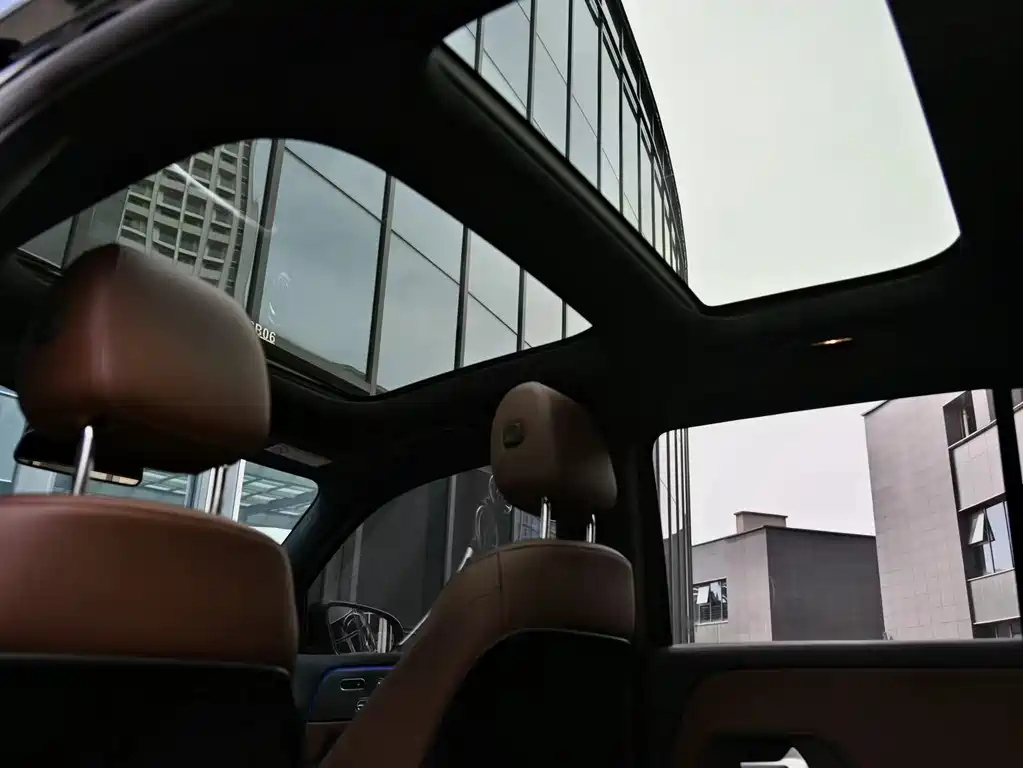 MERCEDES BENZ GLB 2022