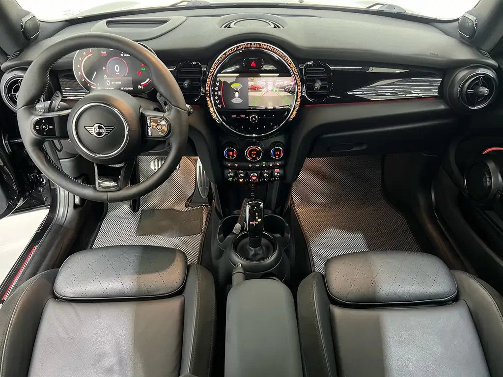 MINI JCW 2022