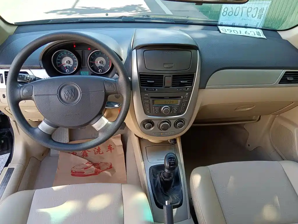 BUICK EXCELLE 2012