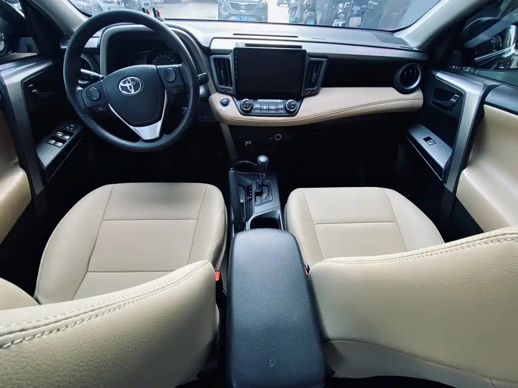 TOYOTA RAV4 RONGFANG 2016