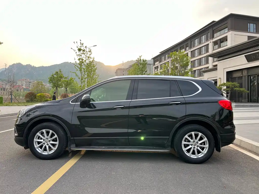 BUICK ENVISION 2015