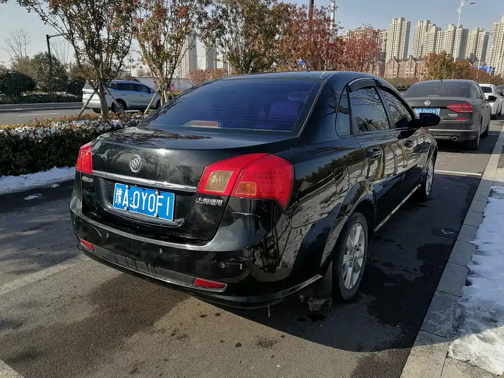 BUICK EXCELLE 2010
