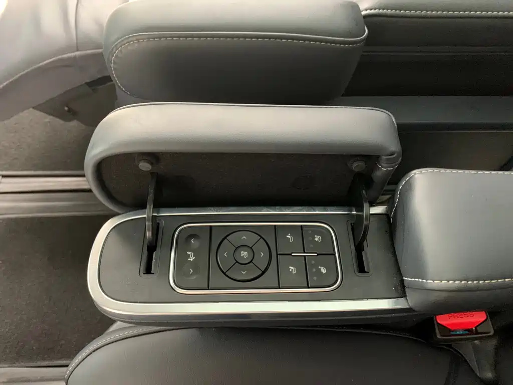 TRUMPCHI M8 2021