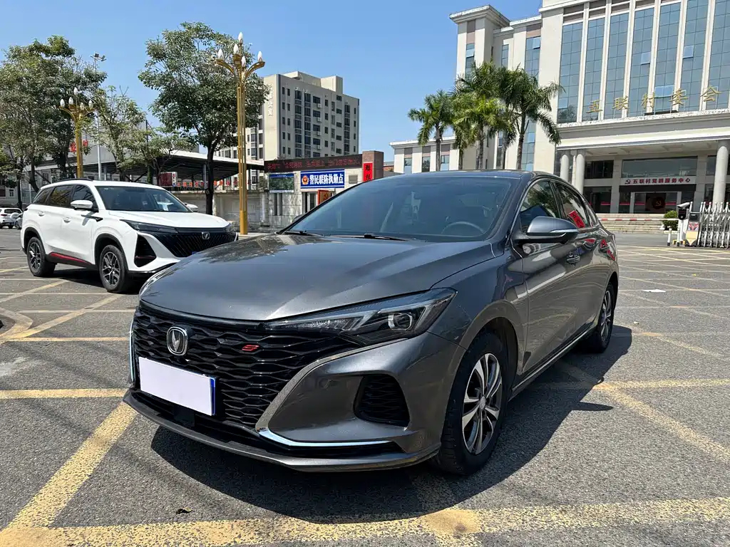 CHANGAN EADO 2021